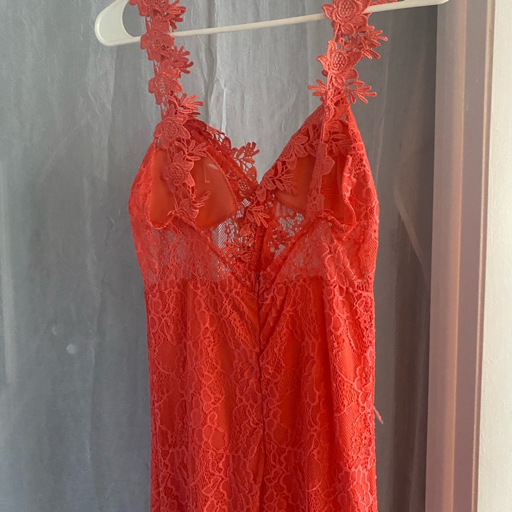 Lacey Coral Gown Medium